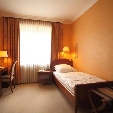 Alster-hof Hotel