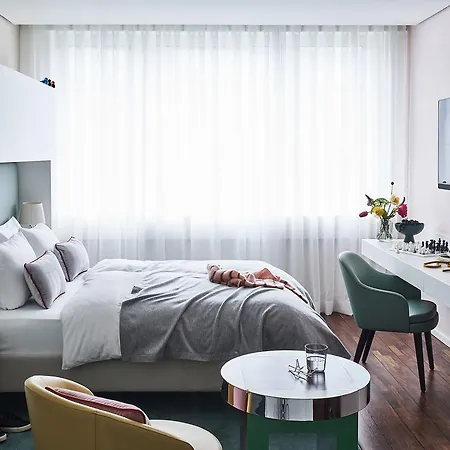 Side, Hamburg, A Member Of Design 5*