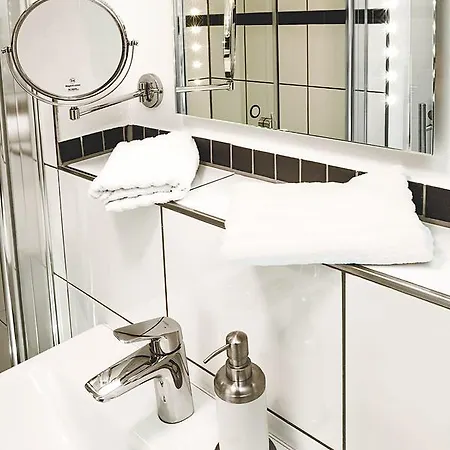 Sleepinn Volkspark (adults Only) Hotel Hamburg