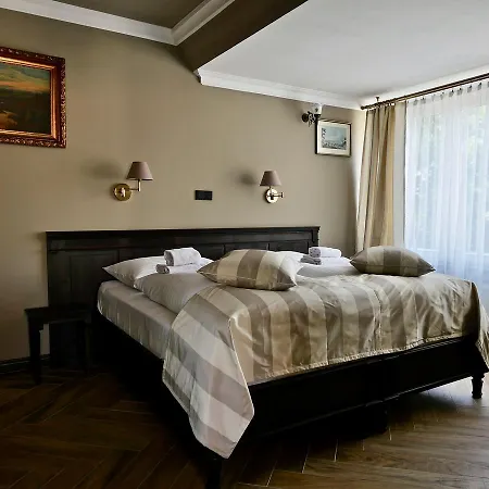 Merite Altona Gmbh Hotel Amburgo