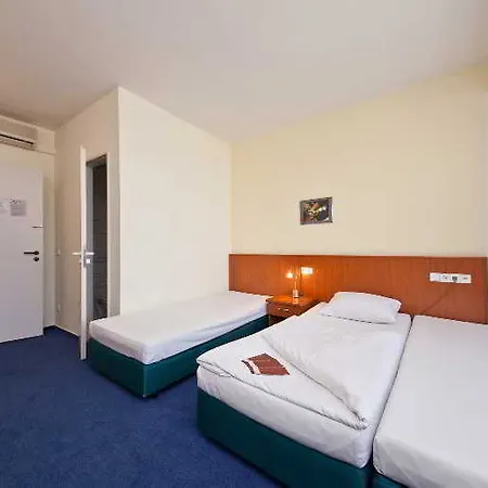 Arcadia Belmondo Hotel Hamburg