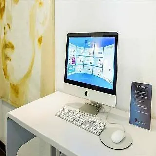Novotel מלון 3*
