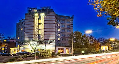 Ξενοδοχείο Park Am Berliner Tor 4*