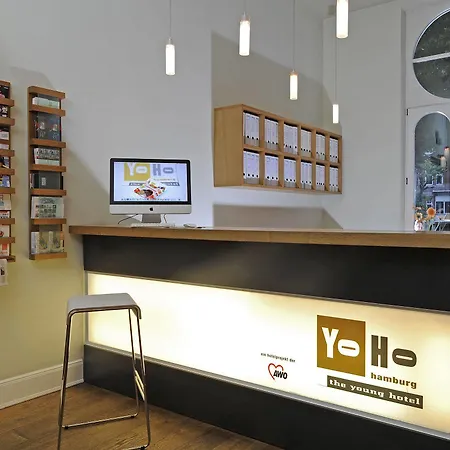 Otel Yoho - The Young Hamburg