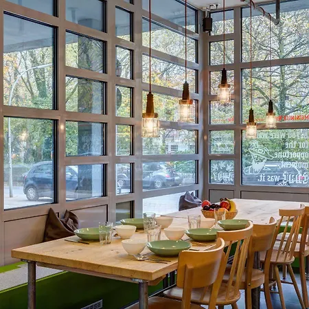 Meininger Center 3* Hamburgo