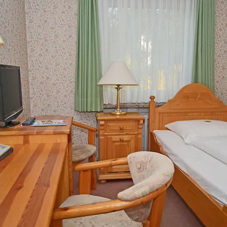 Motel Hamburg Hotell 2*