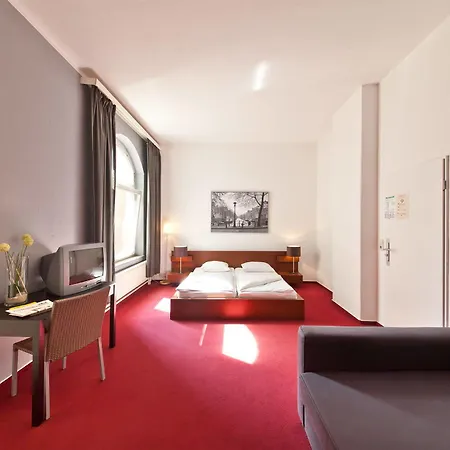Hotel Holstenwall Neustadt 3*