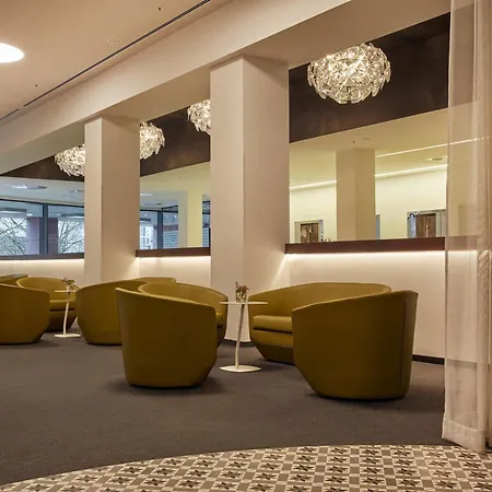 Hotel Hyperion