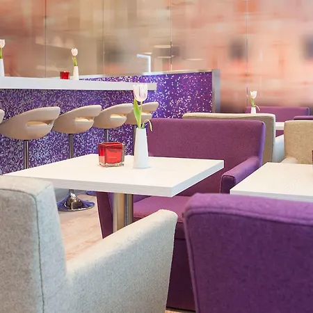 Intercityhotel Dammtor-messe 4*