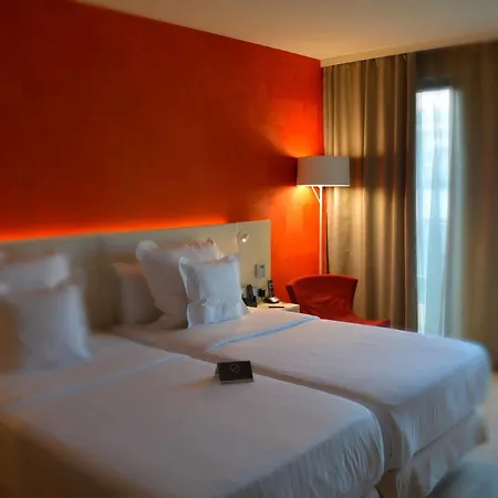 Barcelo