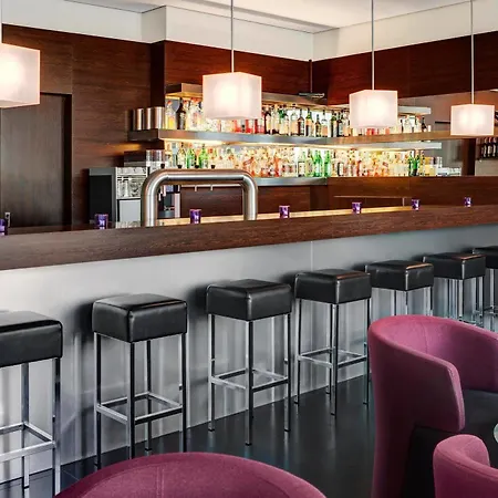 Intercityhotel Hauptbahnhof 4* Amburgo
