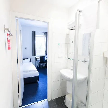 Arcade Hotel & Hostel Hamburg Hotel 2*