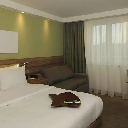 Hampton By Hilton Centre