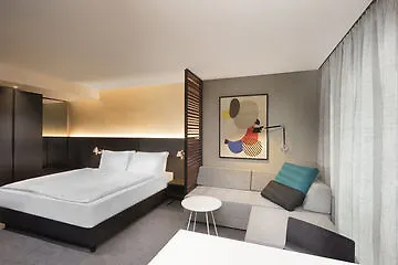 Hotel Adina Speicherstadt 4*
