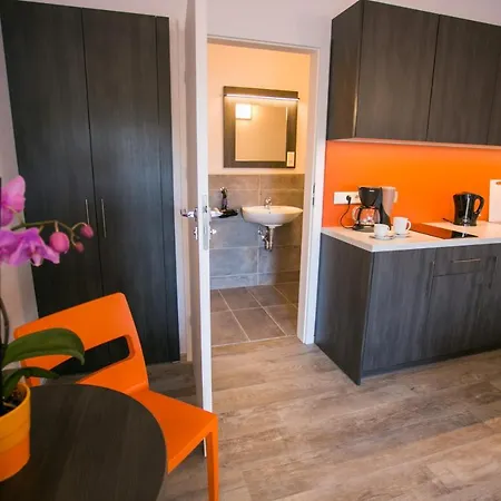 A7 Hotel 2*