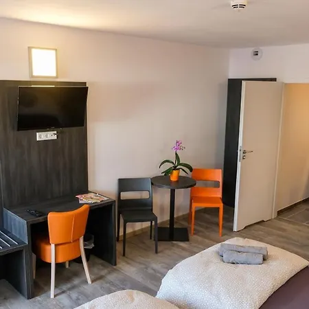 A7 Hotel