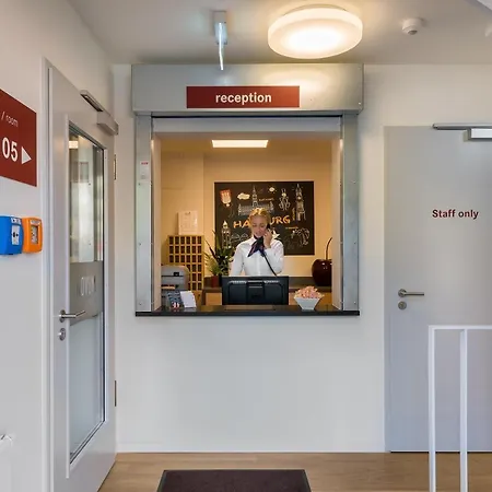 Signature East Апарт-отель 3*