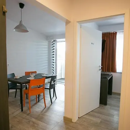 Hotel A7 2*