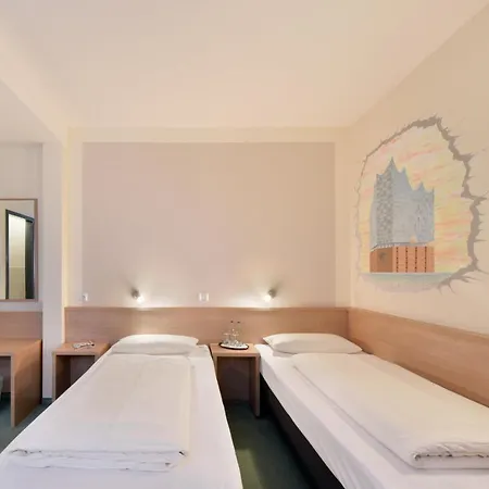 Meinhotel 2*