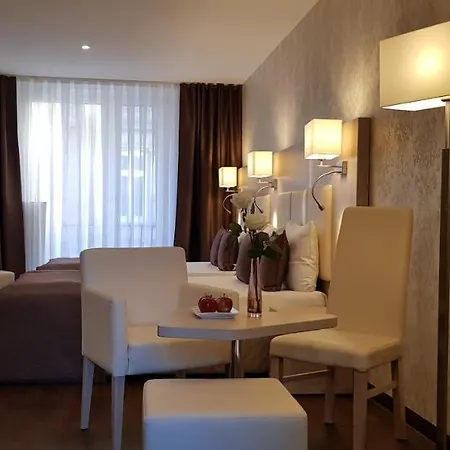 Budapester Hof Szálloda 2*