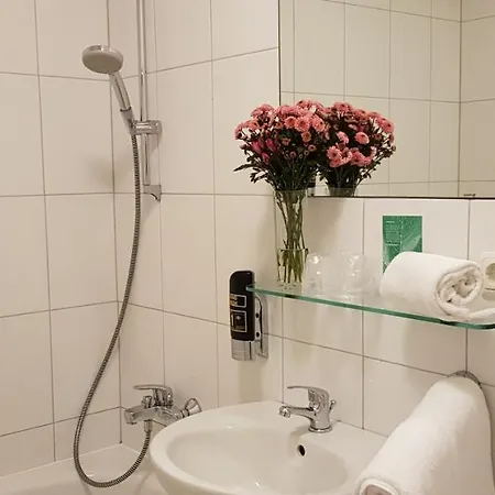 Szálloda Budapester Hof Hamburg