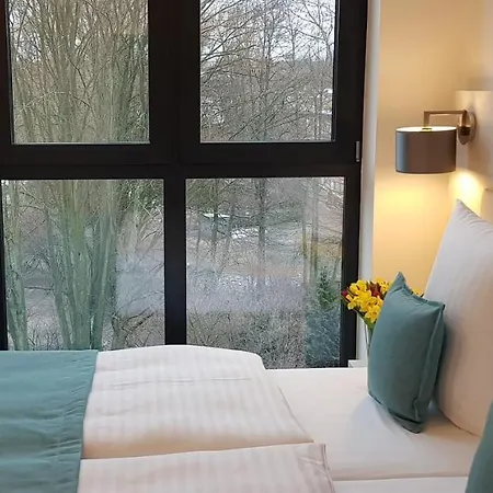 Apricot Hotel