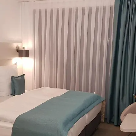 Hotel Apricot