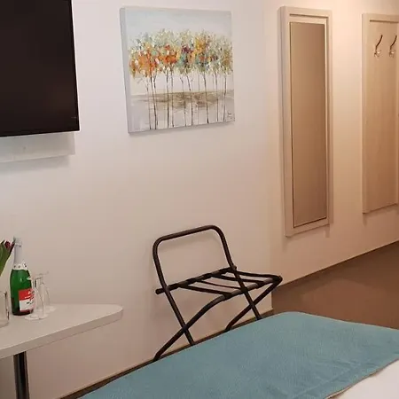 Apricot