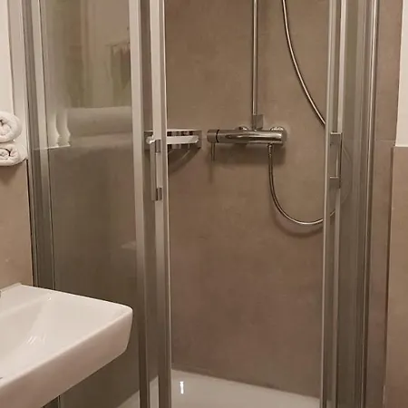 Apricot Hotell