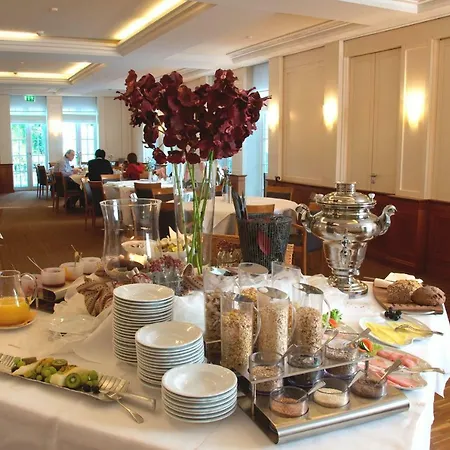 إغيرز فندق 4*