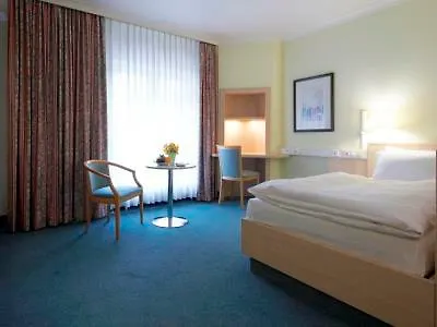Intercityhotel Altona Hotel