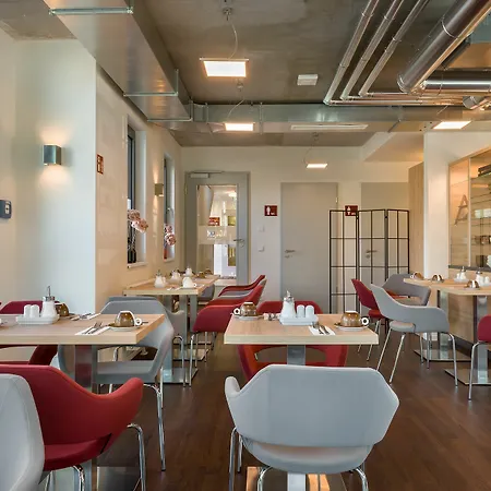 Signature East 3* Гамбург