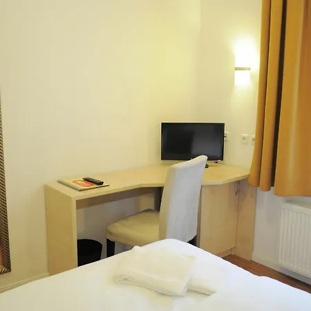 Budapester Hof Szálloda 2*