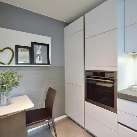 Urbaner Lifestyle Im Klimaneutralen Effizienzhaus