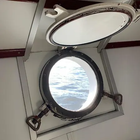 Segelschiff J.r. Tolkien Amburgo
