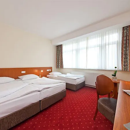 Arcadia Belmondo 4*