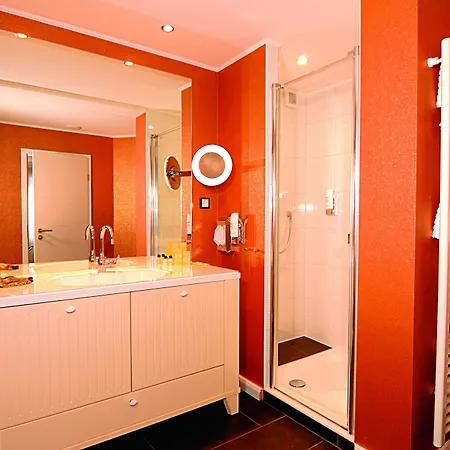 Hotel Business & 4*