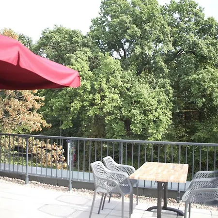Hanselife City Nord Hotel 3*
