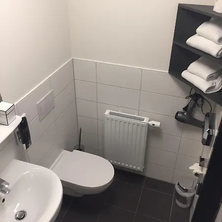 Hotel Hanselife City Nord 3*