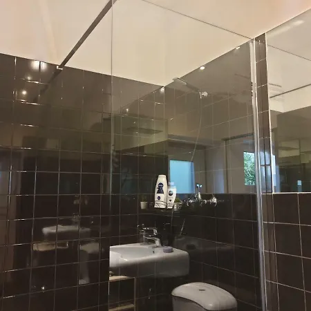 Apartment Industrial Loft House +luxury Bathroom Hamburg