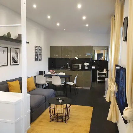 Industrial Loft House +luxury Bathroom Hamburg