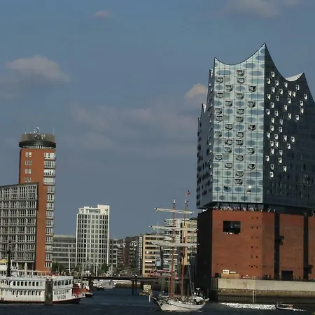 Botel Segelschiff J.r. Tolkien 3*