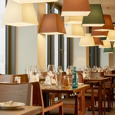 Hyperion 5* Hamburg