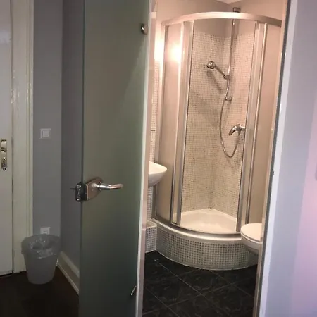 St. Pauli Townhouse Hotel 2*