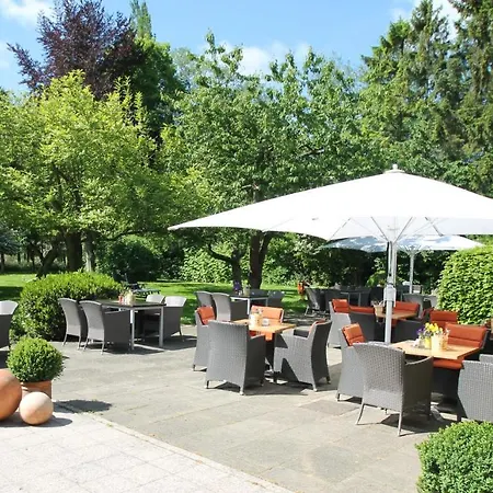 Bundt's & Gartenrestaurant Hotel 3*