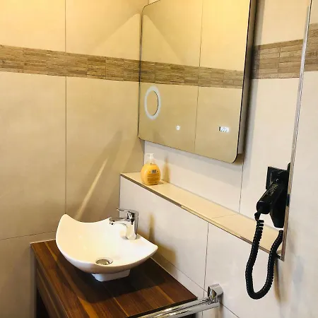Elbgalerie Hotel 2* Hamburg