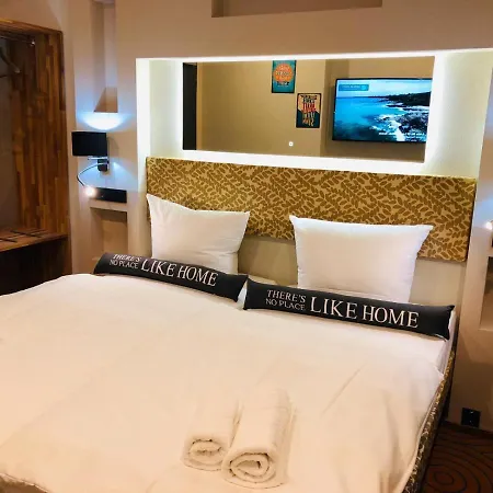 Elbgalerie Hotel Hotel