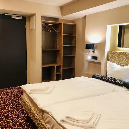 Elbgalerie Hotel Hotel