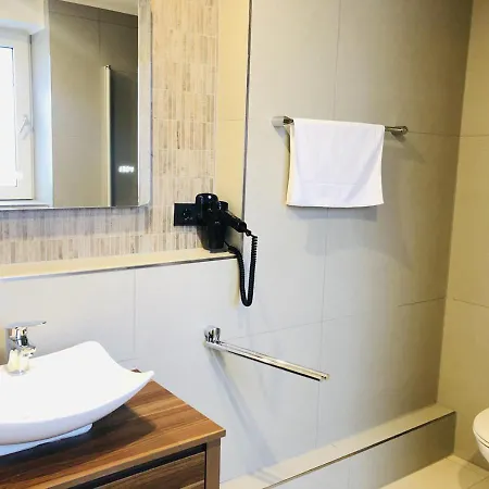 Elbgalerie Hotel 2* Hamburg