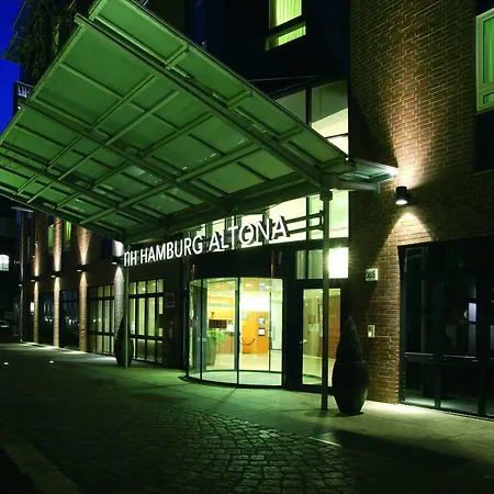 Nh Altona Hotel